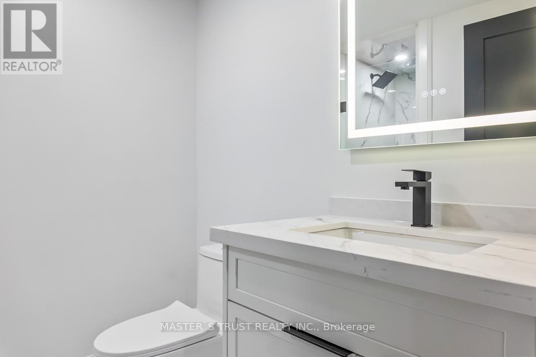 Unit 2 - 319 Beechfield Road, Oakville, Ontario  L6J 5H9 - Photo 33 - W13206624