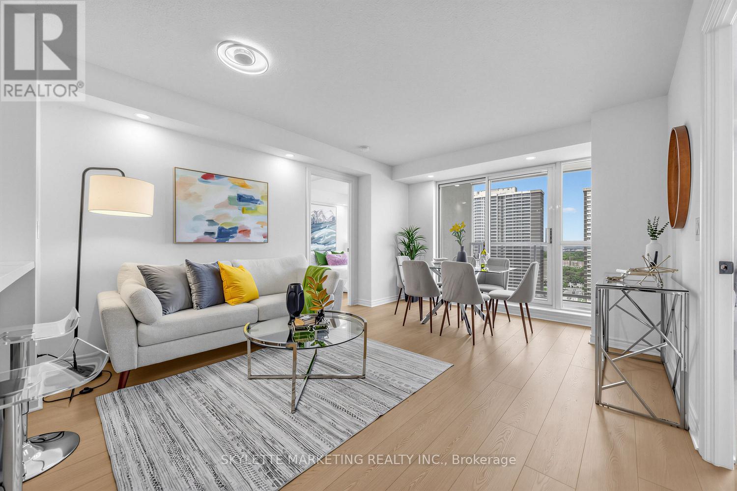 1902 - 5 Michael Power Place, Toronto, Ontario  M9A 0A3 - Photo 5 - W13206628