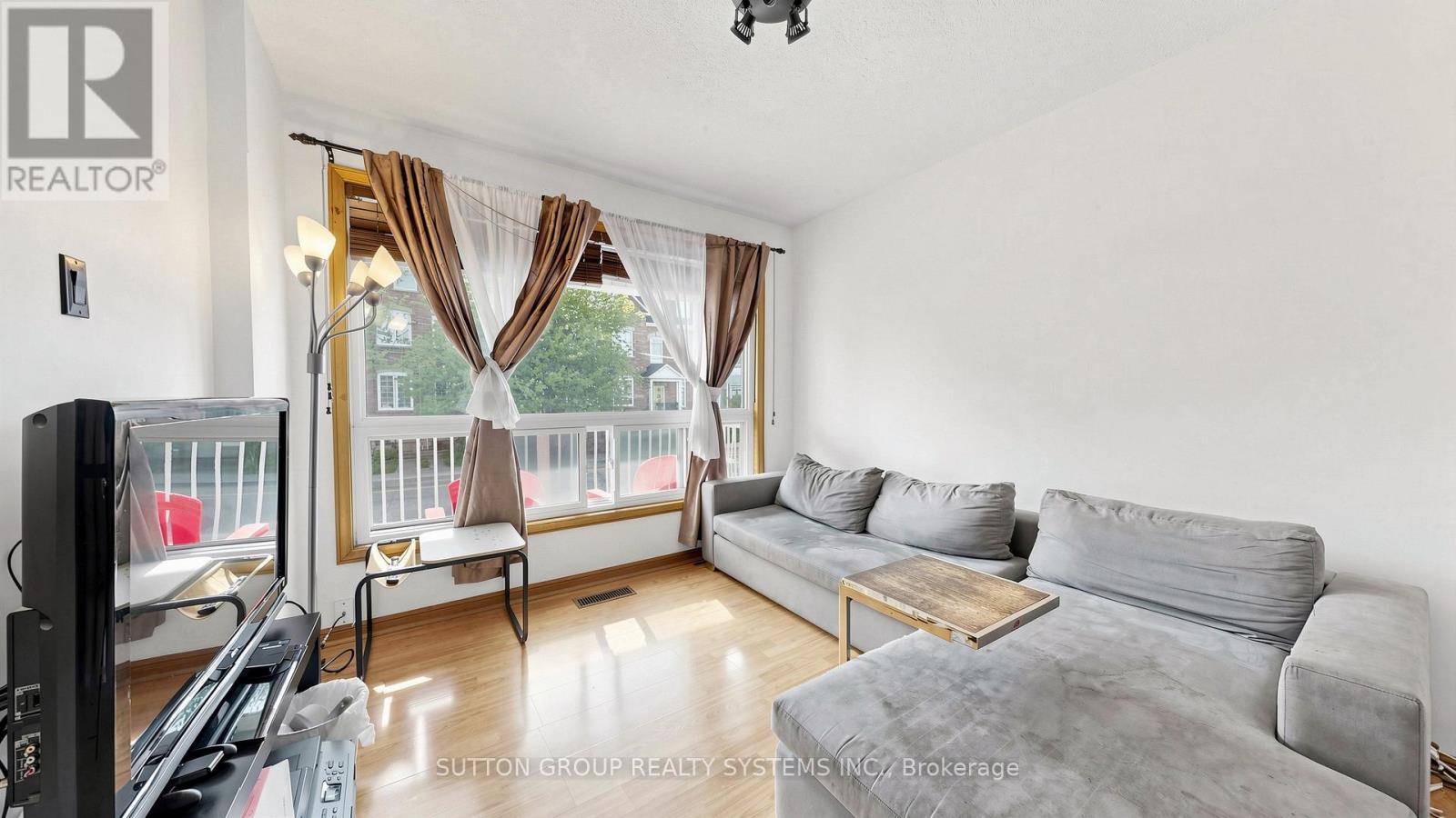 289d Bartlett Avenue, Toronto, Ontario  M6H 3G3 - Photo 2 - W13206658