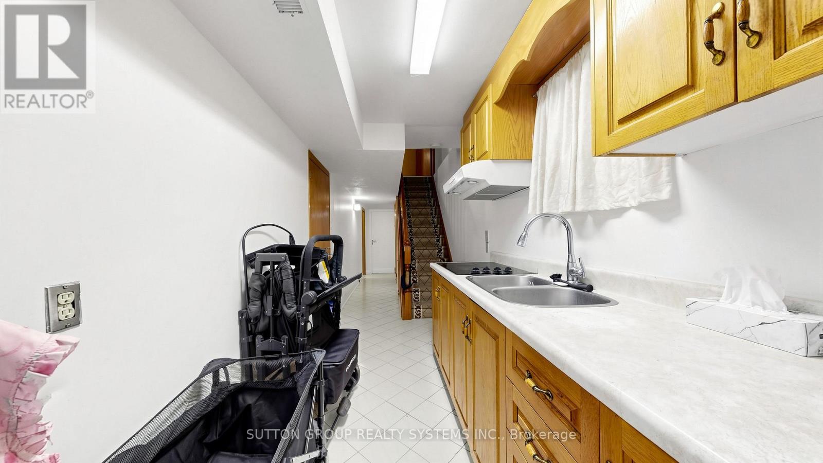 289d Bartlett Avenue, Toronto, Ontario  M6H 3G3 - Photo 21 - W13206658