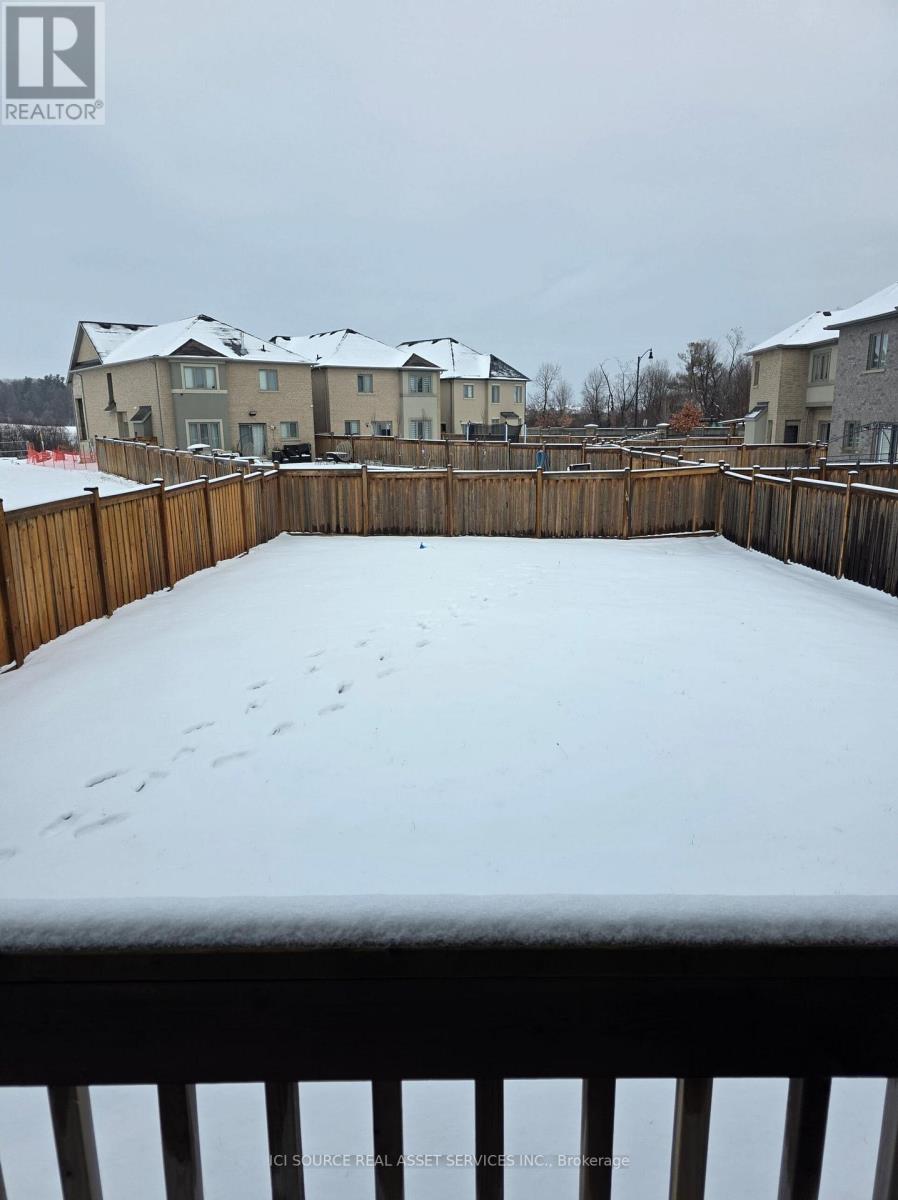 14 Boundary Creek Path, Brampton, Ontario  L6Y 6E1 - Photo 5 - W13206690