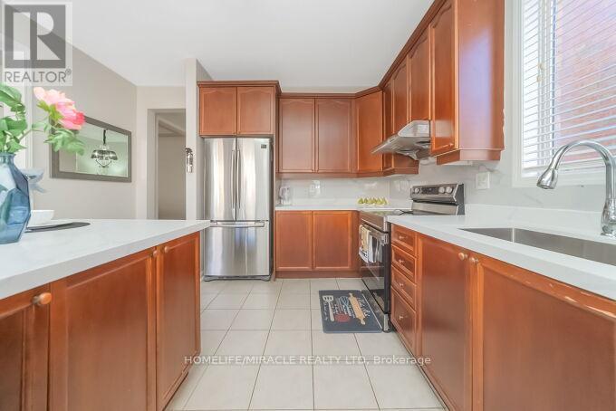 22 Raccoon Street, Brampton, Ontario  L6S 6L3 - Photo 14 - W13206716