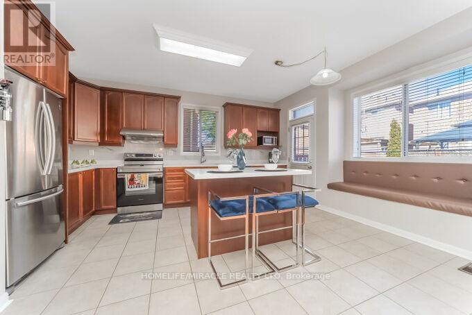 22 Raccoon Street, Brampton, Ontario  L6S 6L3 - Photo 15 - W13206716
