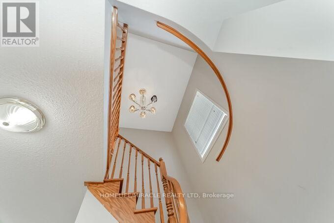 22 Raccoon Street, Brampton, Ontario  L6S 6L3 - Photo 26 - W13206716