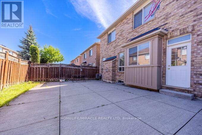 22 Raccoon Street, Brampton, Ontario  L6S 6L3 - Photo 49 - W13206716