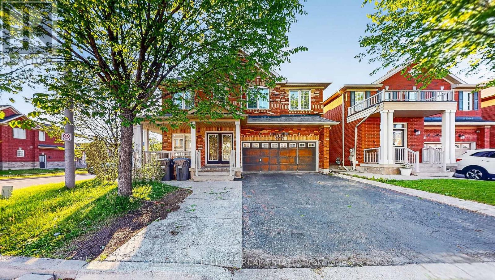 13 LILLIAN CRESCENT, Brampton, Ontario