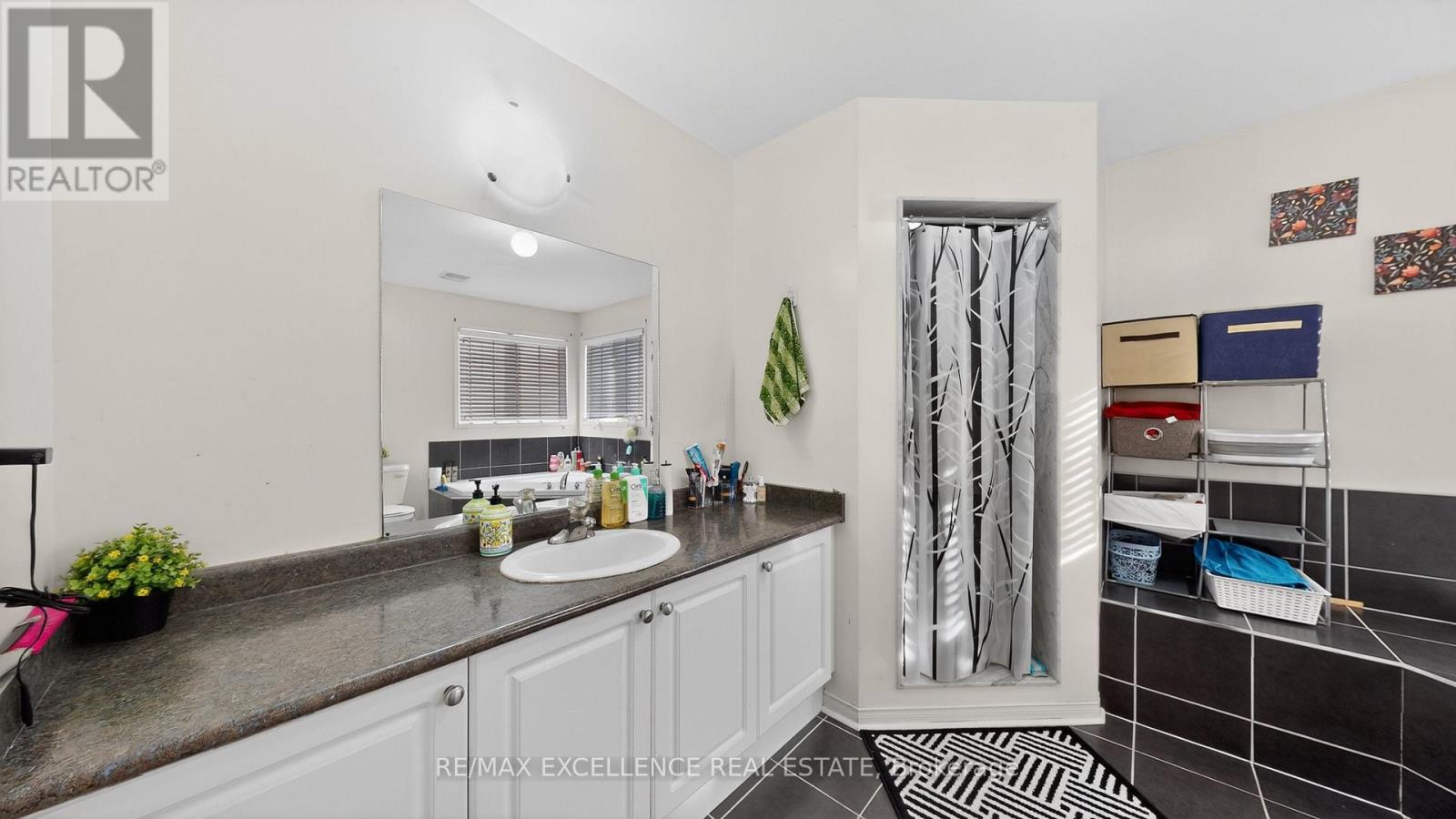 13 Lillian Crescent, Brampton, Ontario  L6R 3P9 - Photo 14 - W13206732