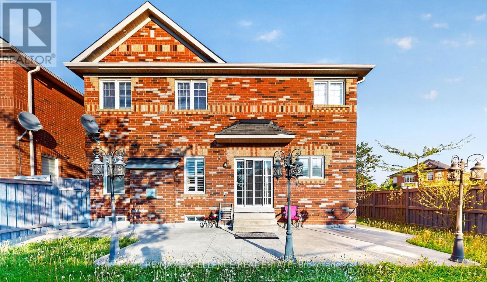 13 Lillian Crescent, Brampton, Ontario  L6R 3P9 - Photo 37 - W13206732