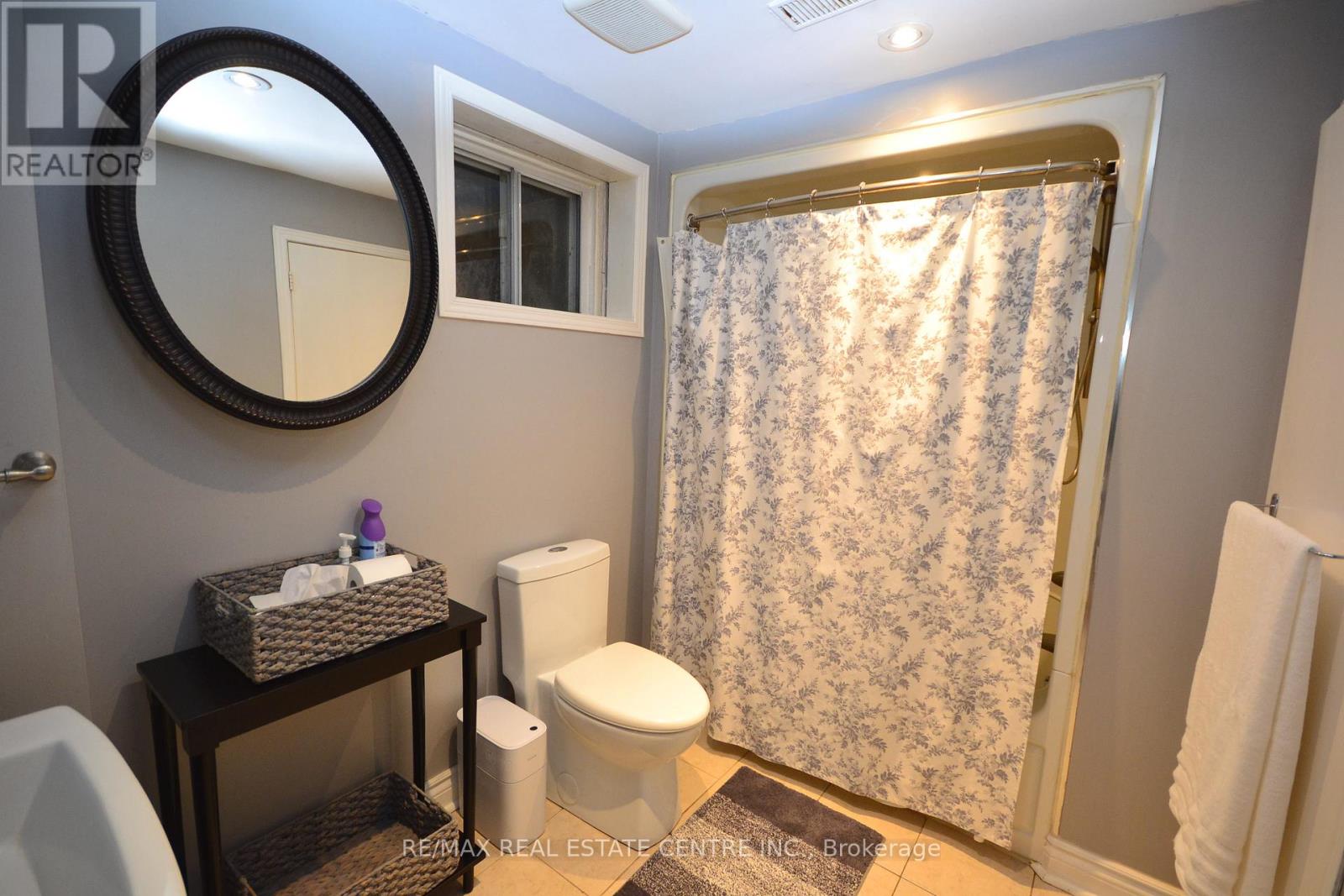 75 Cynthia Road, Toronto, Ontario  M6N 2P8 - Photo 33 - W13206750
