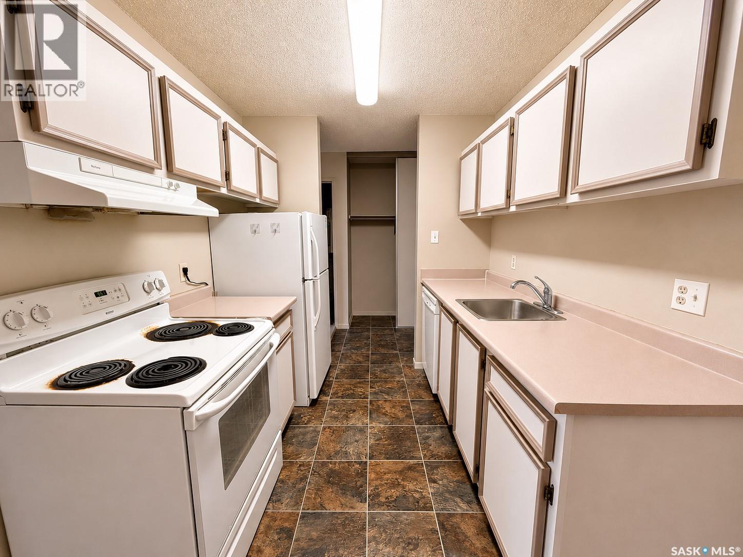 301 203a Tait Place, Saskatoon, Saskatchewan  S7H 5L7 - Photo 6 - SK037212