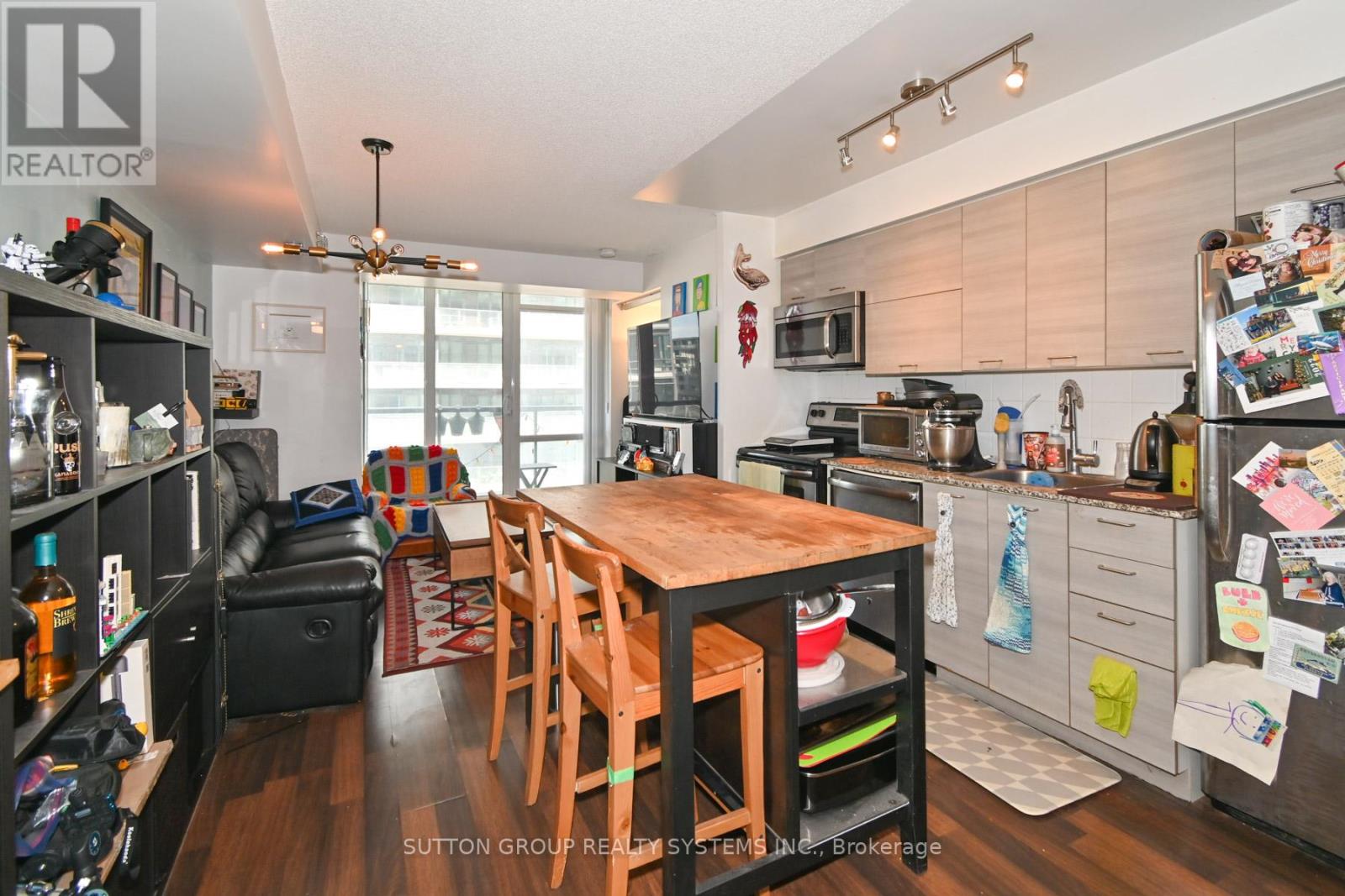 705 - 20 Joe Shuster Way, Toronto, Ontario  M6K 0A3 - Photo 9 - C13134516