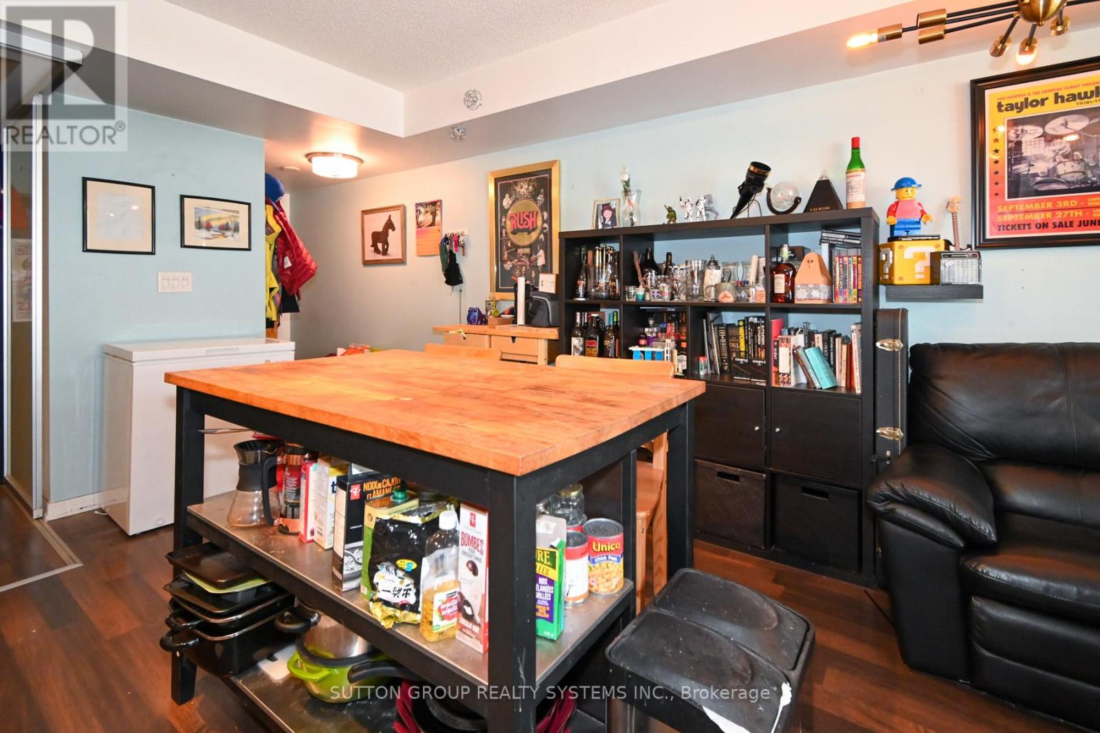 705 - 20 Joe Shuster Way, Toronto, Ontario  M6K 0A3 - Photo 8 - C13134516