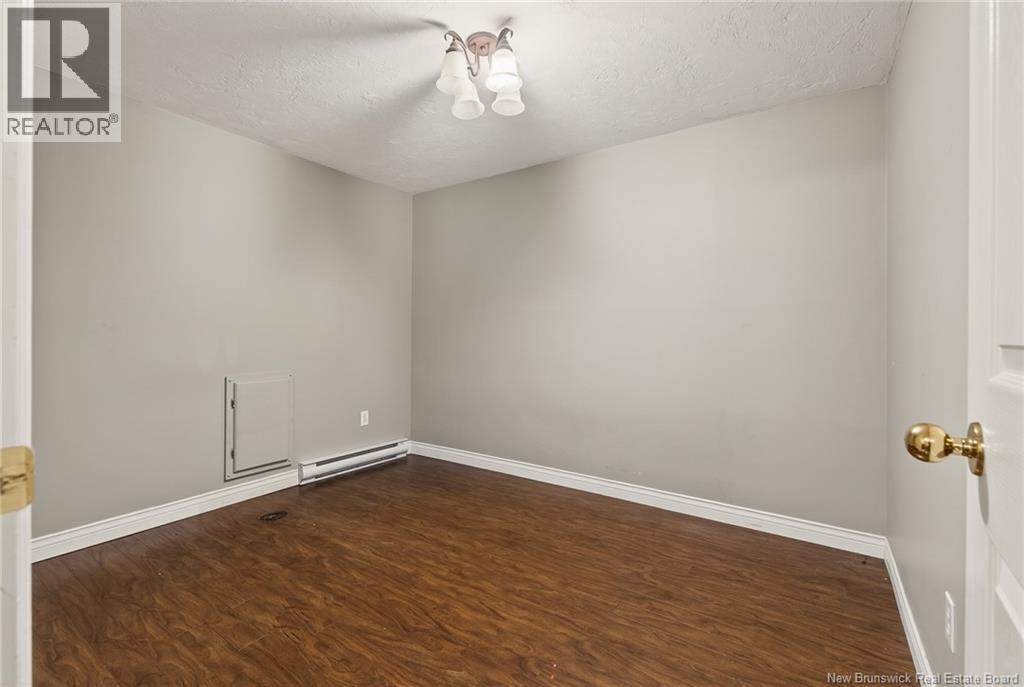 34 Sable, Moncton, New Brunswick  E1G 2H5 - Photo 27 - NB140493