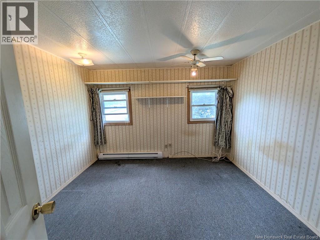 6 Crestview Court, Fredericton, New Brunswick E6B 6M6 - Photo 11 - NB140397