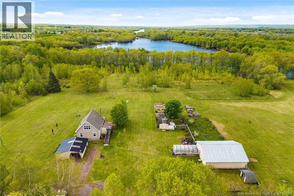 24 Route 715, Jemseg, New Brunswick  E4C 3M8 - Photo 3 - NB139904