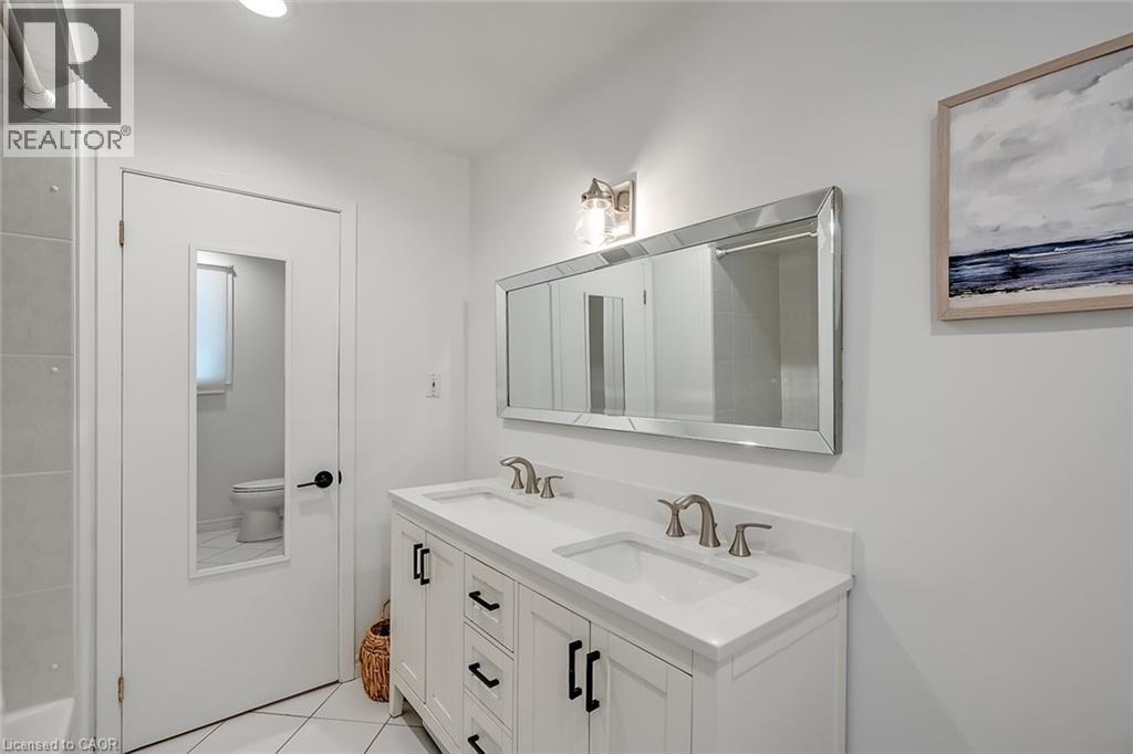 406 Oakwood Drive, Burlington, Ontario  L7N 1X2 - Photo 23 - 40830489