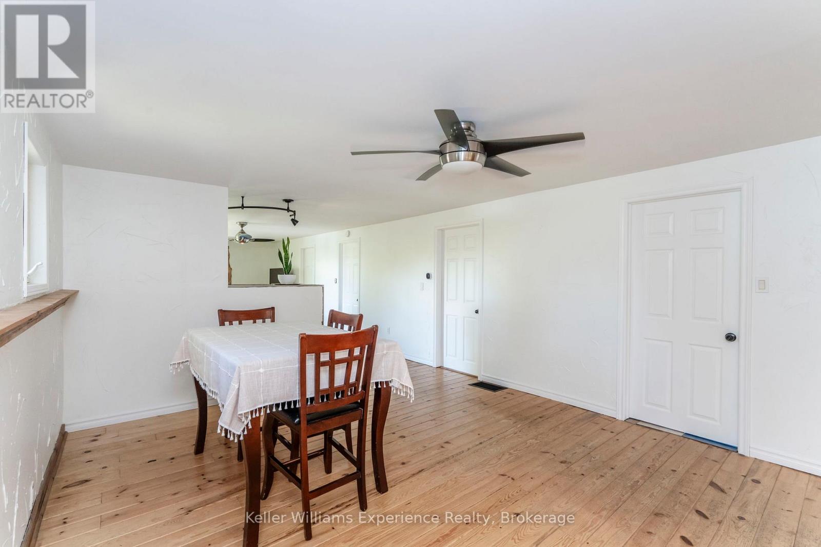8 Robins Lane, Kawartha Lakes (Carden), Ontario  L0K 1W0 - Photo 15 - X13206826