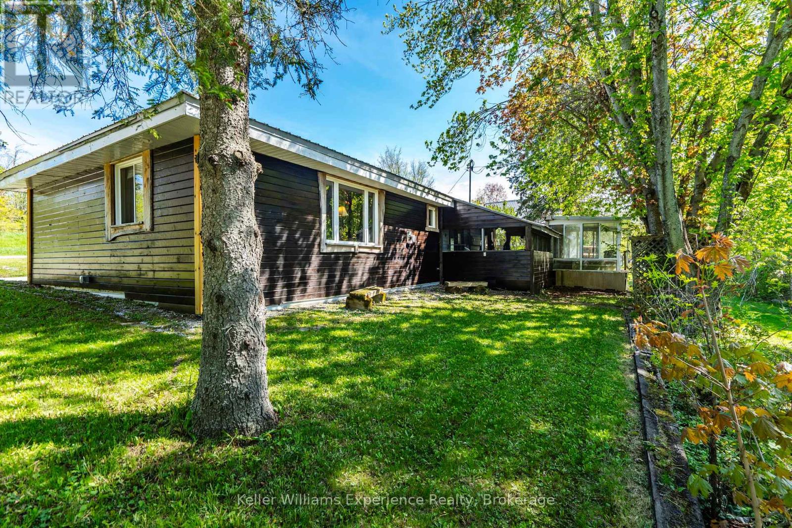 8 Robins Lane, Kawartha Lakes (Carden), Ontario  L0K 1W0 - Photo 35 - X13206826
