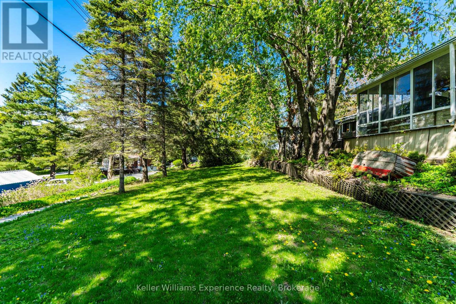 8 Robins Lane, Kawartha Lakes (Carden), Ontario  L0K 1W0 - Photo 37 - X13206826