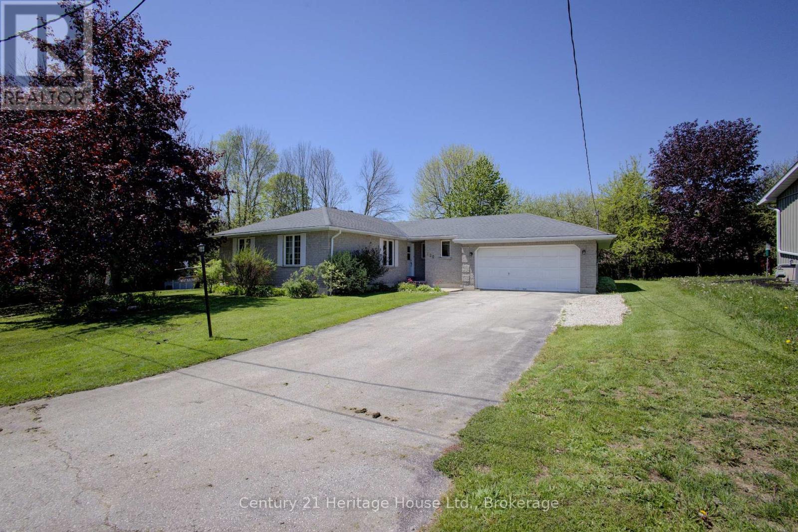 320 ARTHUR STREET, west grey, Ontario