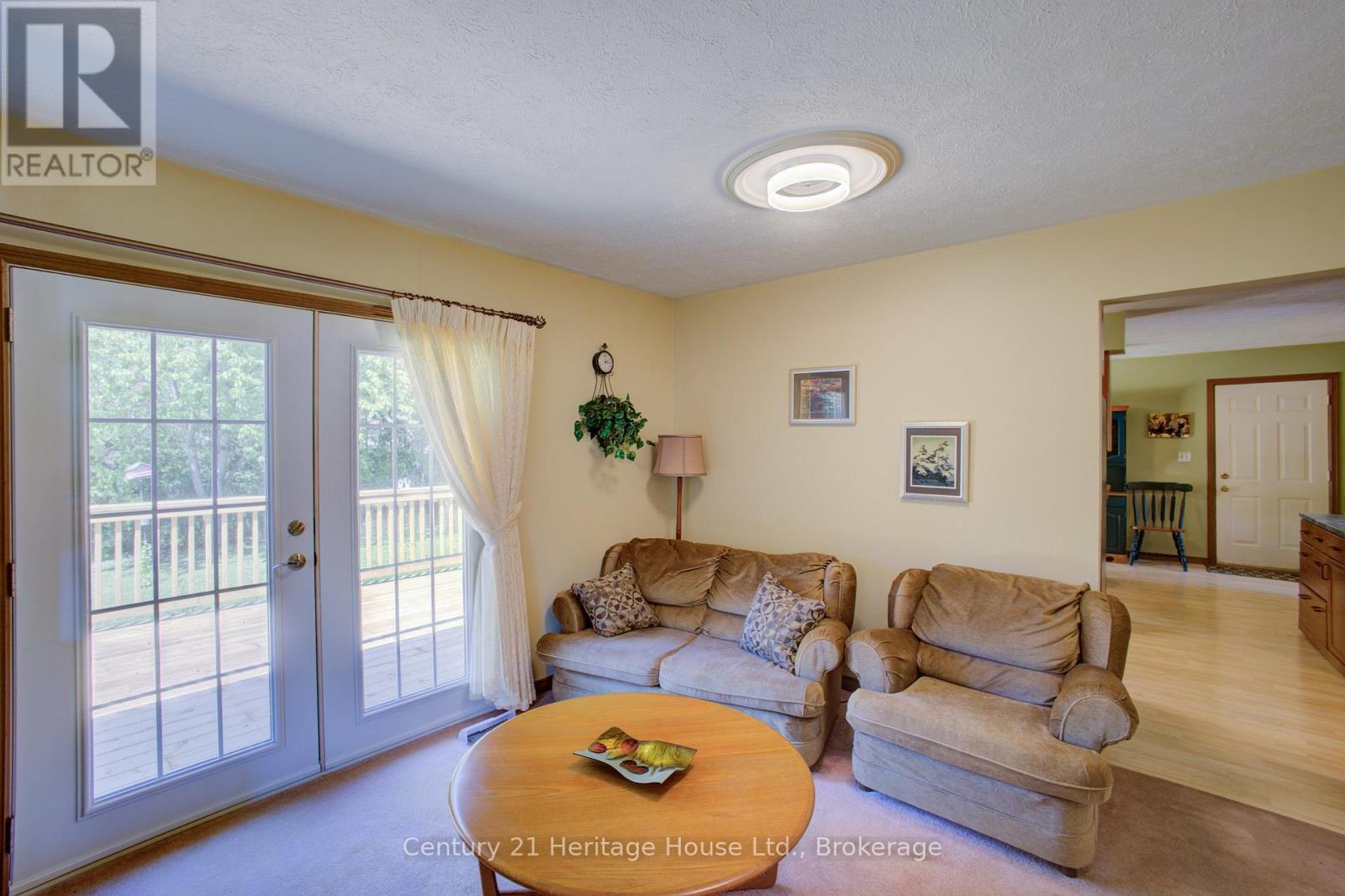 320 Arthur Street, West Grey, Ontario  N0G 1R0 - Photo 10 - X13206828