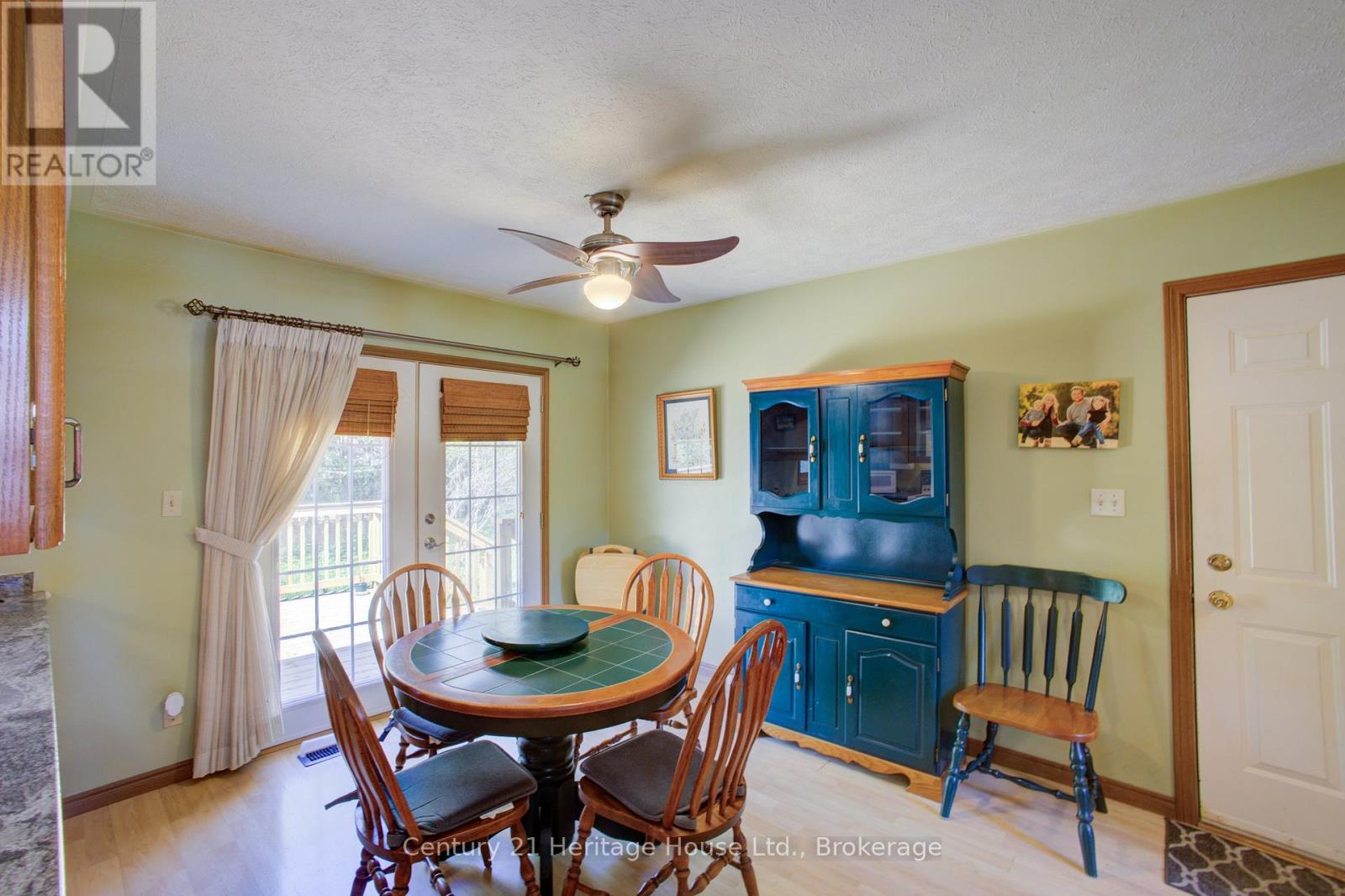320 Arthur Street, West Grey, Ontario  N0G 1R0 - Photo 16 - X13206828