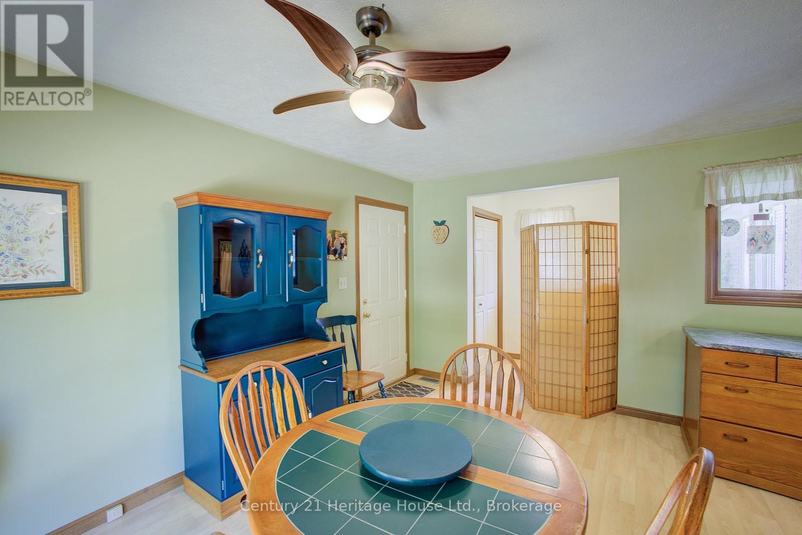320 Arthur Street, West Grey, Ontario  N0G 1R0 - Photo 17 - X13206828