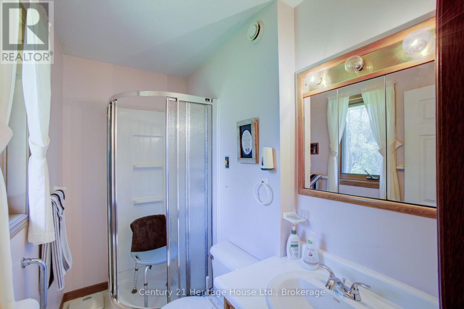 320 Arthur Street, West Grey, Ontario  N0G 1R0 - Photo 24 - X13206828
