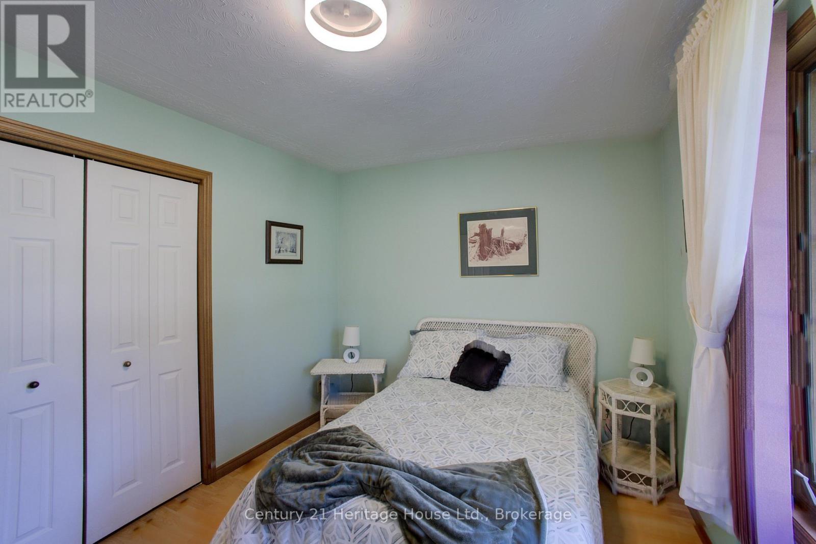 320 Arthur Street, West Grey, Ontario  N0G 1R0 - Photo 26 - X13206828