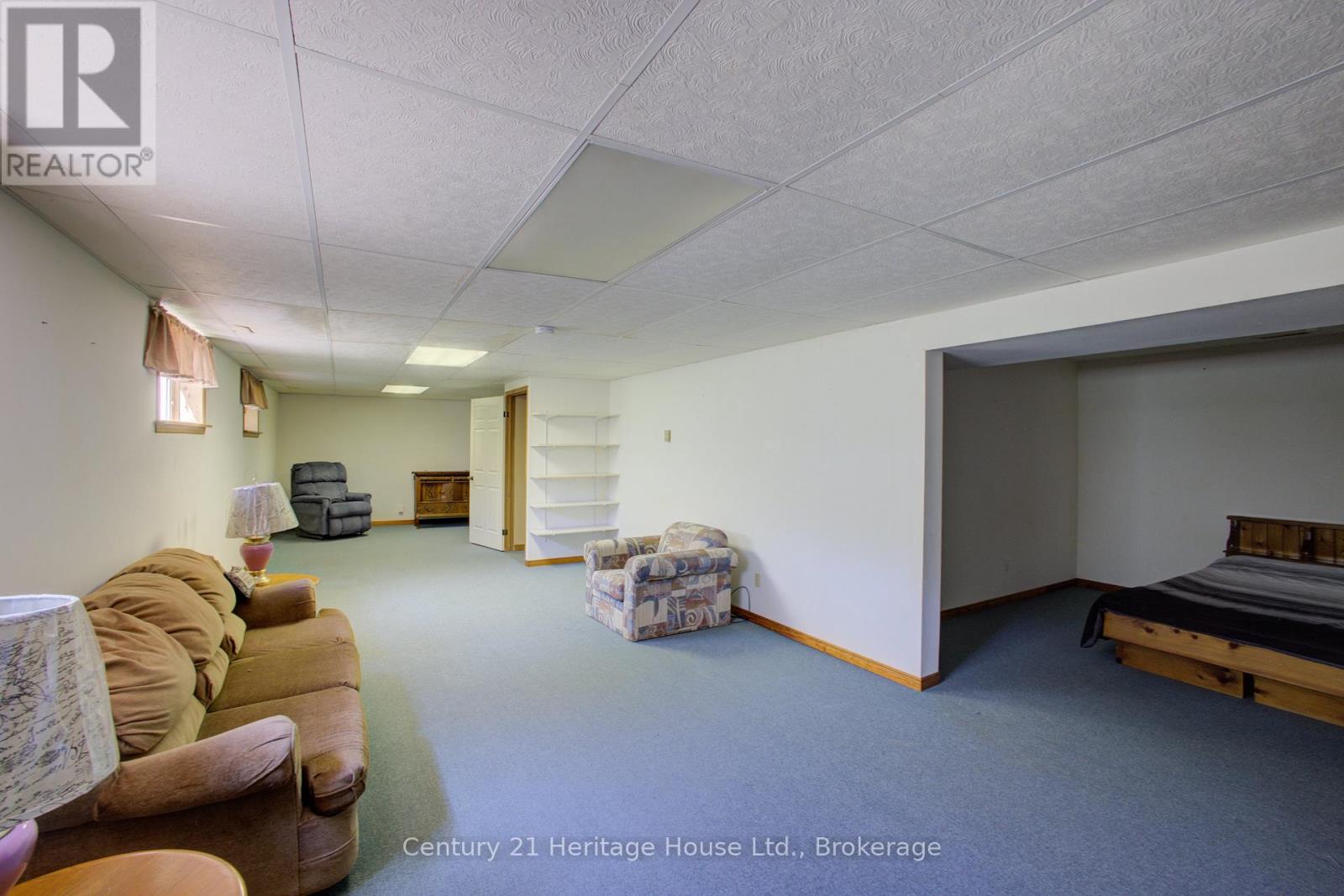 320 Arthur Street, West Grey, Ontario  N0G 1R0 - Photo 30 - X13206828