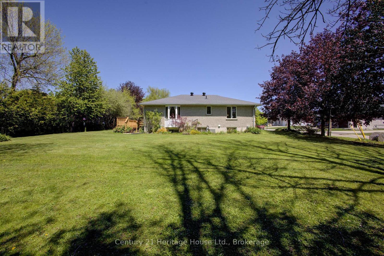320 Arthur Street, West Grey, Ontario  N0G 1R0 - Photo 36 - X13206828