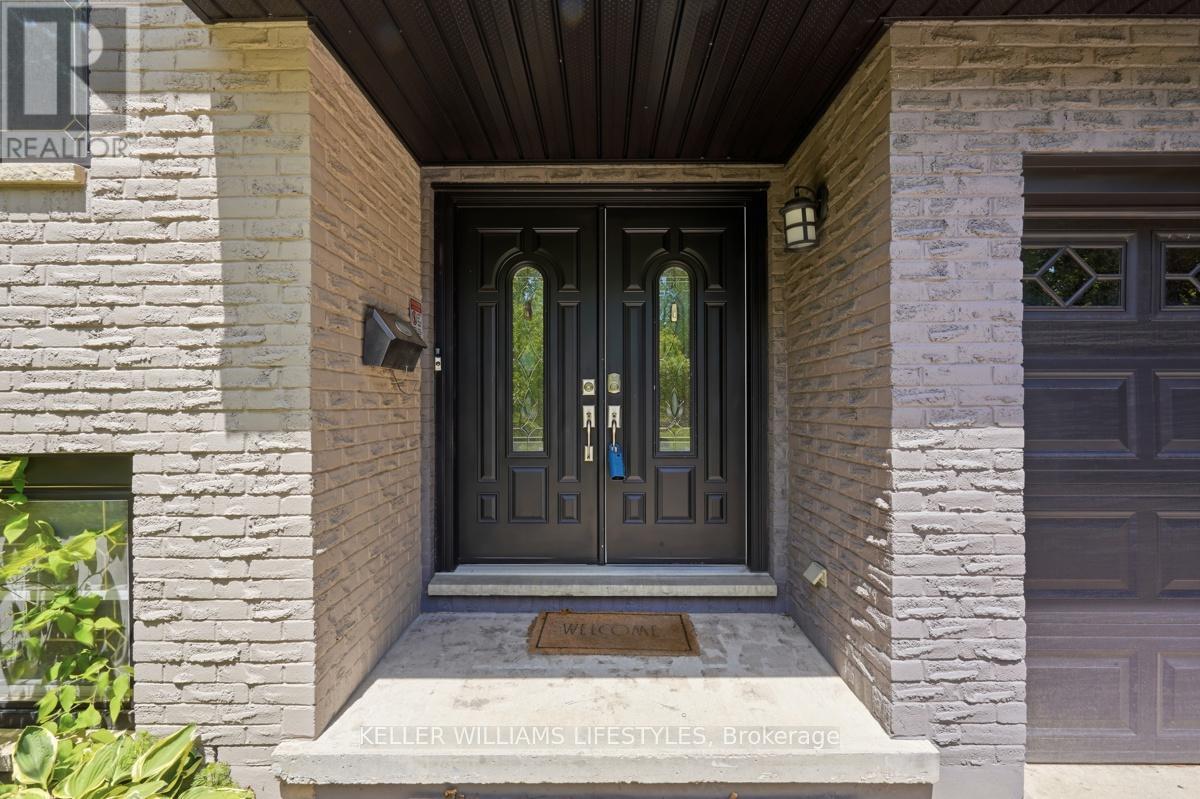 18 Fairlane Crescent, London South, Ontario  N6K 3E2 - Photo 5 - X13206836