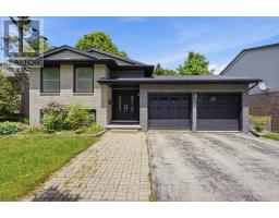 18 FAIRLANE CRESCENT, London South, Ontario