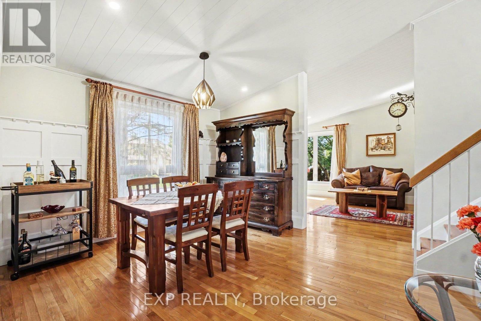 1104 Chateau Crescent, Ottawa, Ontario  K1C 2E1 - Photo 10 - X13206782