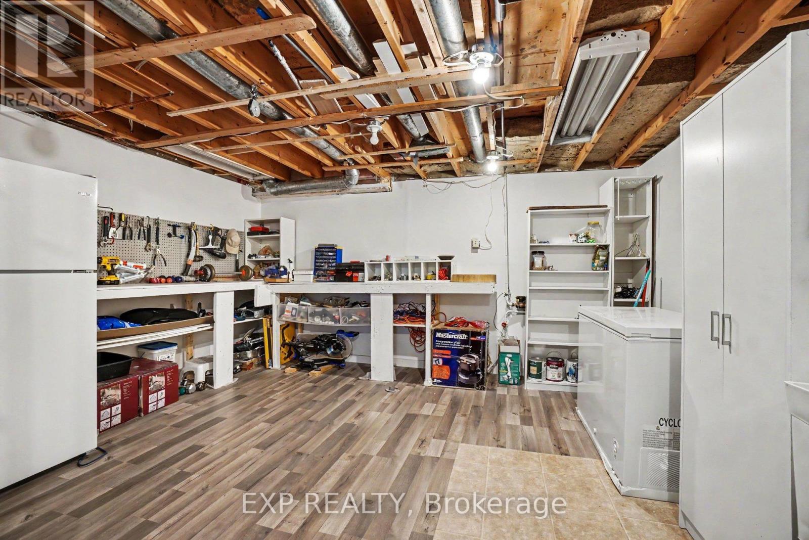 1104 Chateau Crescent, Ottawa, Ontario  K1C 2E1 - Photo 34 - X13206782