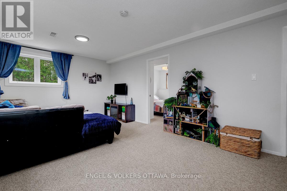 2963 Roger Stevens Drive E, Ottawa, Ontario  K0A 2T0 - Photo 24 - X13206840