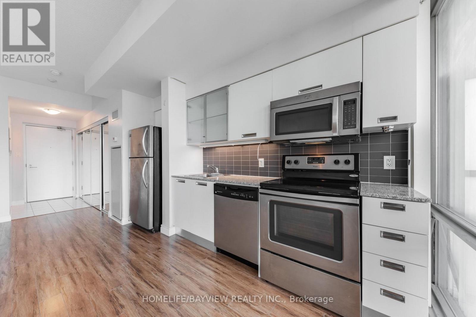 2405 - 38 Grenville Street, Toronto, Ontario  M4Y 1A5 - Photo 13 - C13206790