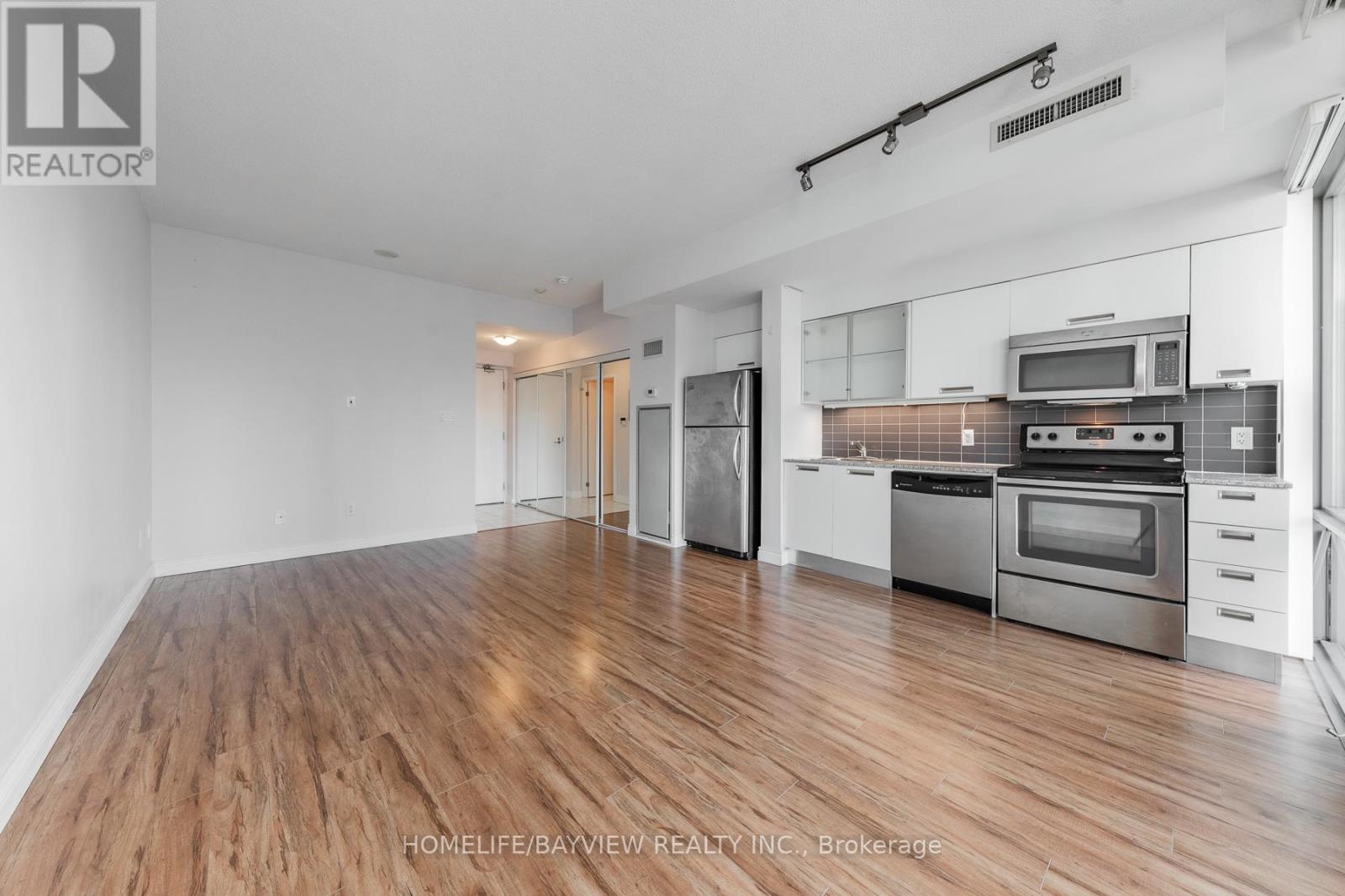 2405 - 38 Grenville Street, Toronto, Ontario  M4Y 1A5 - Photo 17 - C13206790