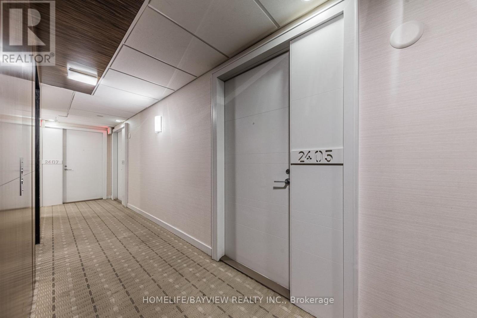 2405 - 38 Grenville Street, Toronto, Ontario  M4Y 1A5 - Photo 4 - C13206790