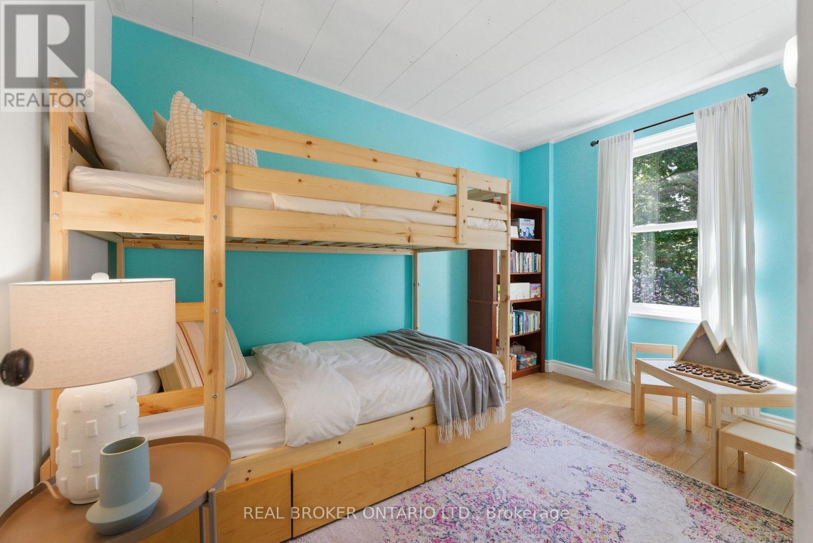833 Sammon Avenue, Toronto, Ontario  M4C 2E7 - Photo 18 - E13206784