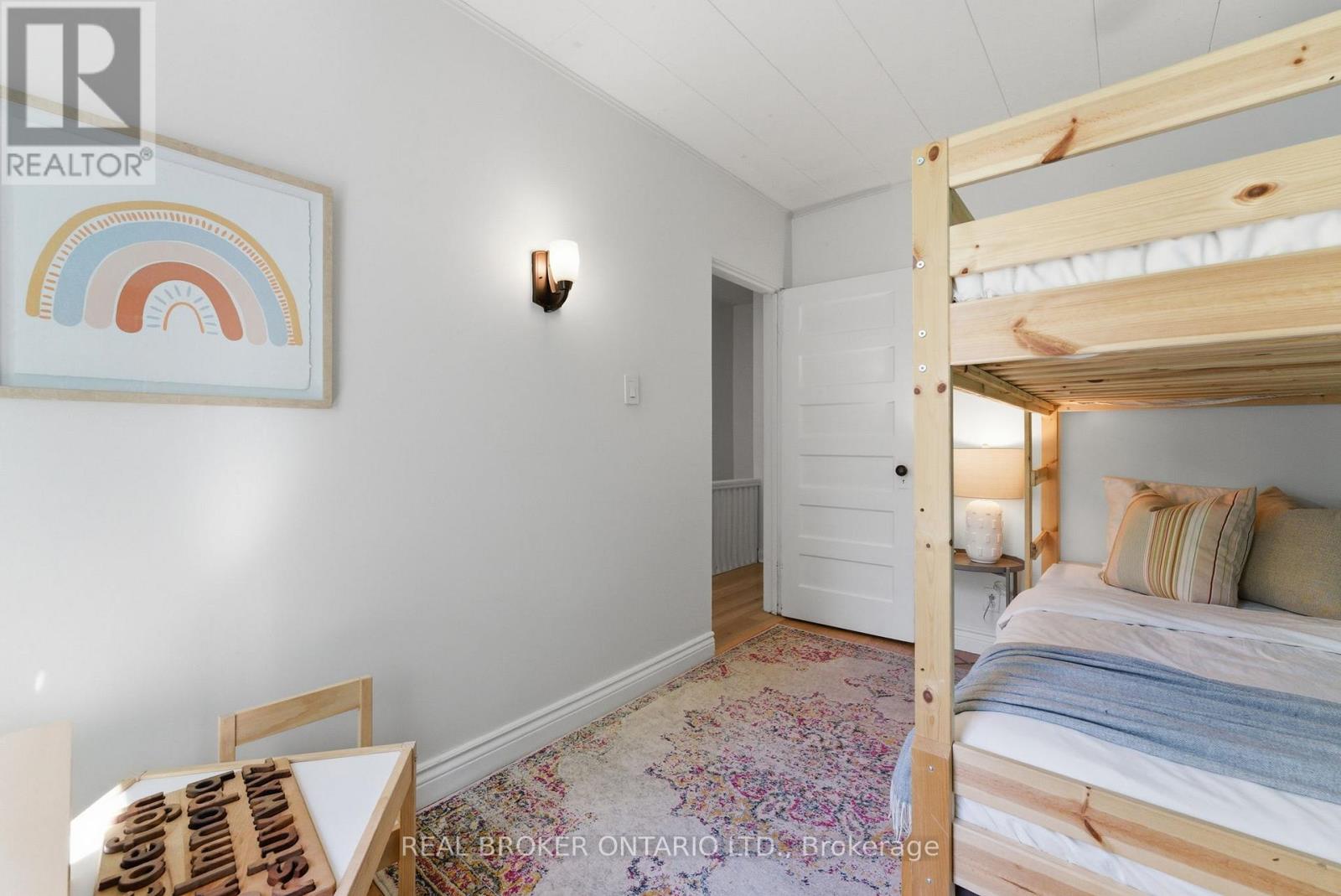 833 Sammon Avenue, Toronto, Ontario  M4C 2E7 - Photo 19 - E13206784