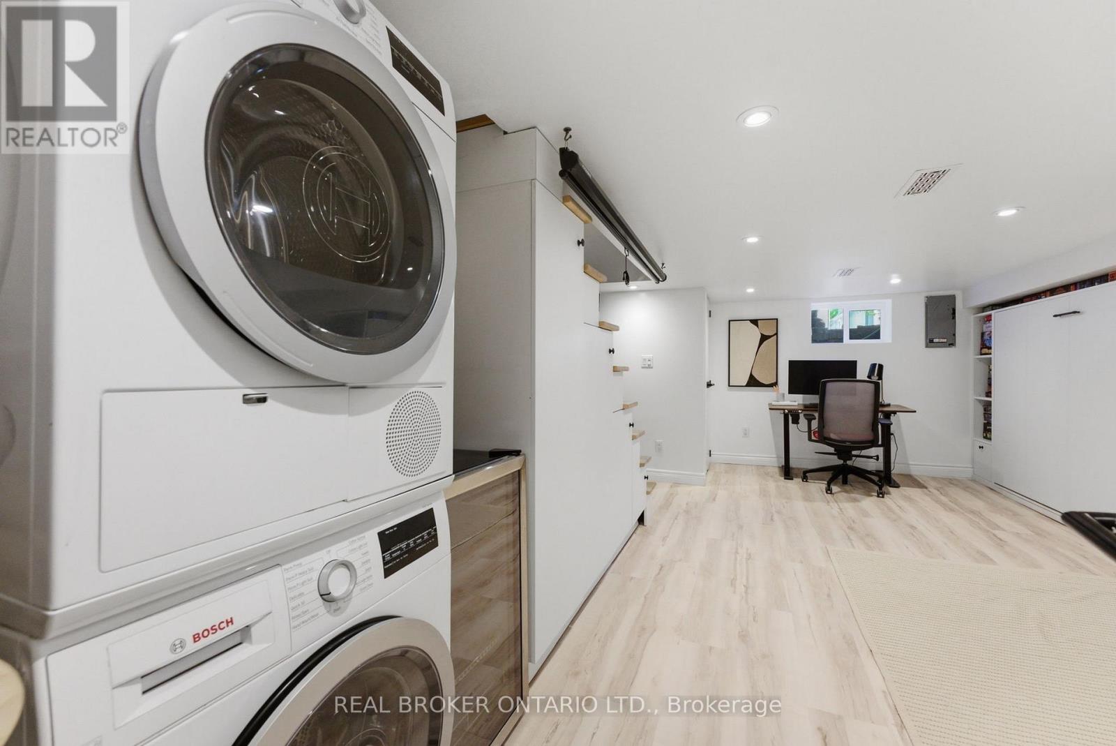 833 Sammon Avenue, Toronto, Ontario  M4C 2E7 - Photo 23 - E13206784