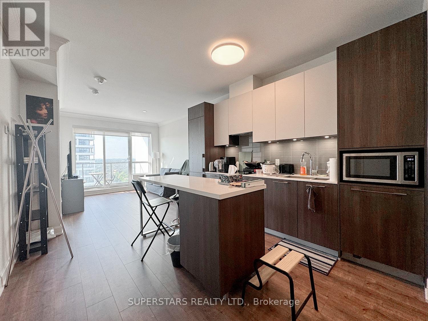 1909 - 8 Water Walk Drive, Markham, Ontario  L3R 6L4 - Photo 1 - N13206824