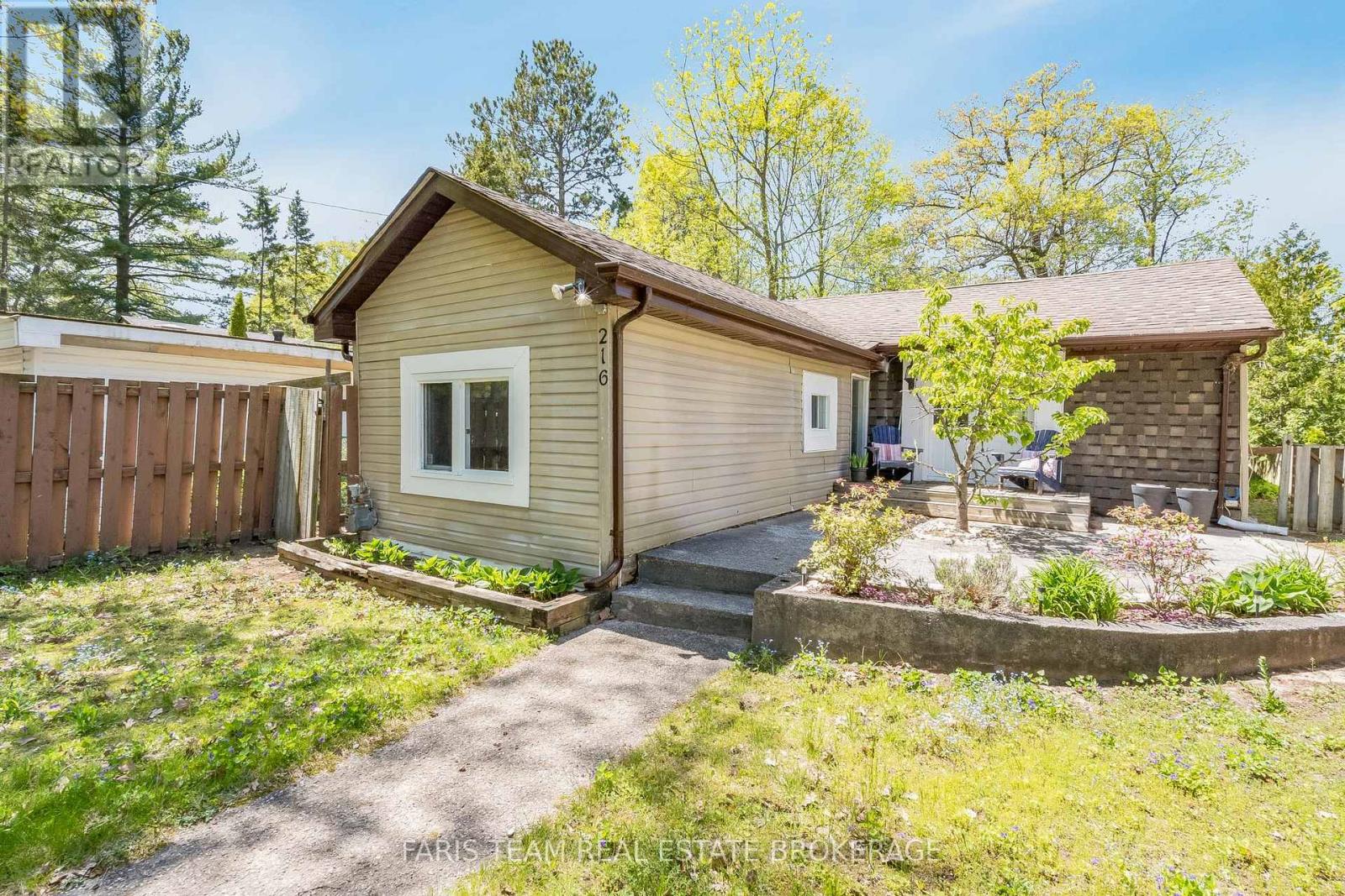 216 OXBOW PARK DRIVE, Wasaga Beach, Ontario