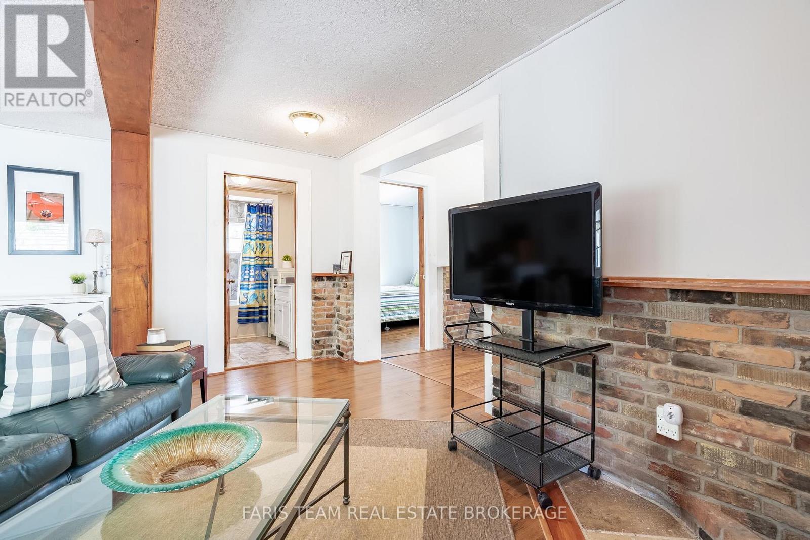 216 Oxbow Park Drive, Wasaga Beach, Ontario  L9Z 2V7 - Photo 14 - S13206818