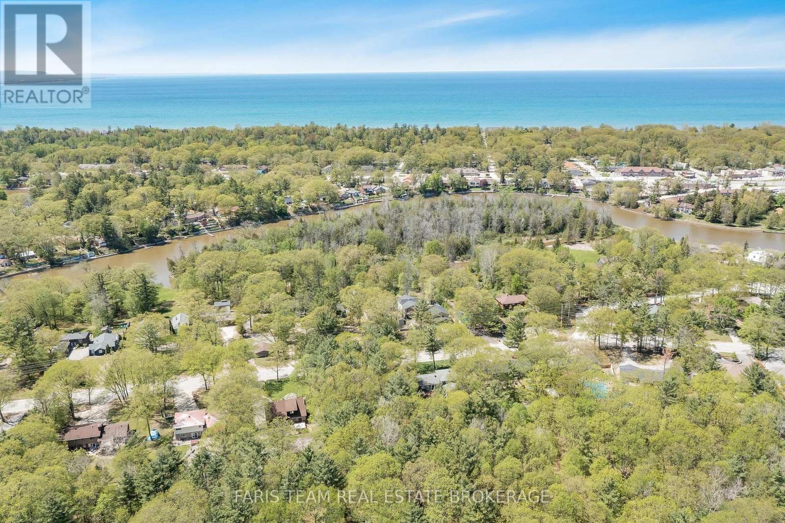 216 Oxbow Park Drive, Wasaga Beach, Ontario  L9Z 2V7 - Photo 26 - S13206818