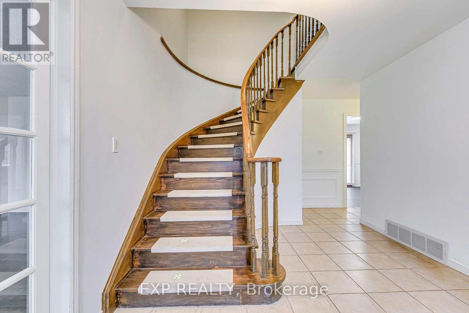 1269 Abbey Court, Burlington, Ontario  L7P 3R4 - Photo 24 - W13206798