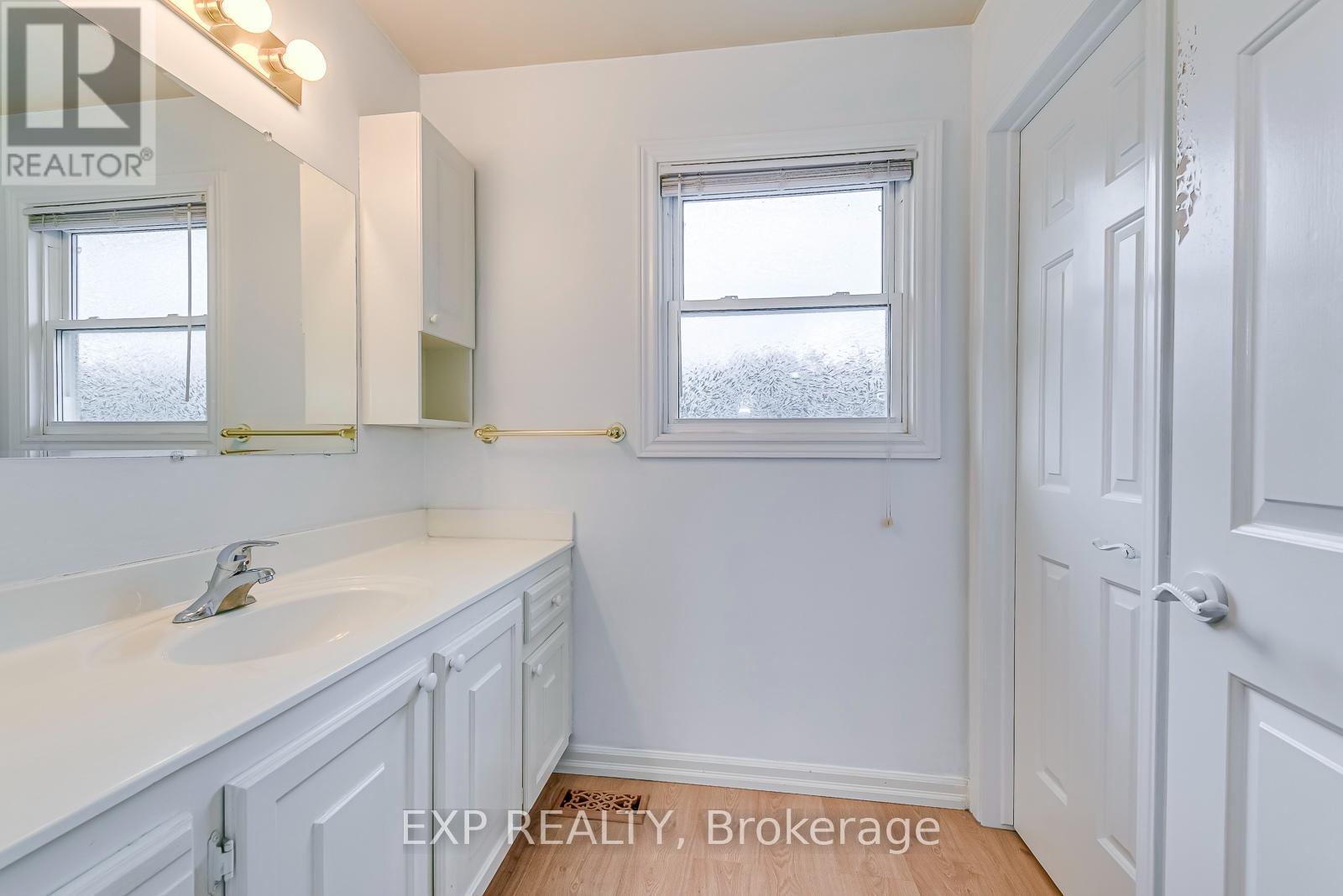 1269 Abbey Court, Burlington, Ontario  L7P 3R4 - Photo 29 - W13206798
