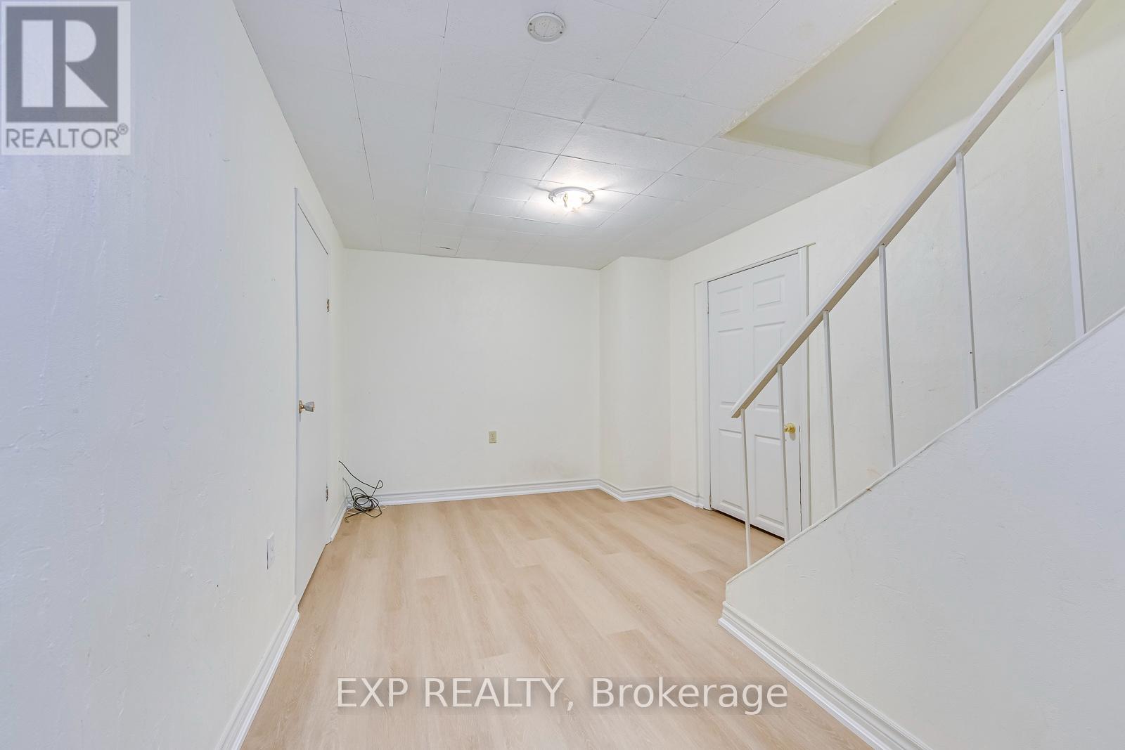1269 Abbey Court, Burlington, Ontario  L7P 3R4 - Photo 39 - W13206798