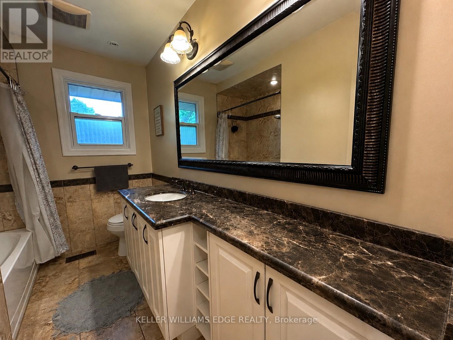 917 Orpha Street, Burlington, Ontario  L7R 3W5 - Photo 11 - W13206846